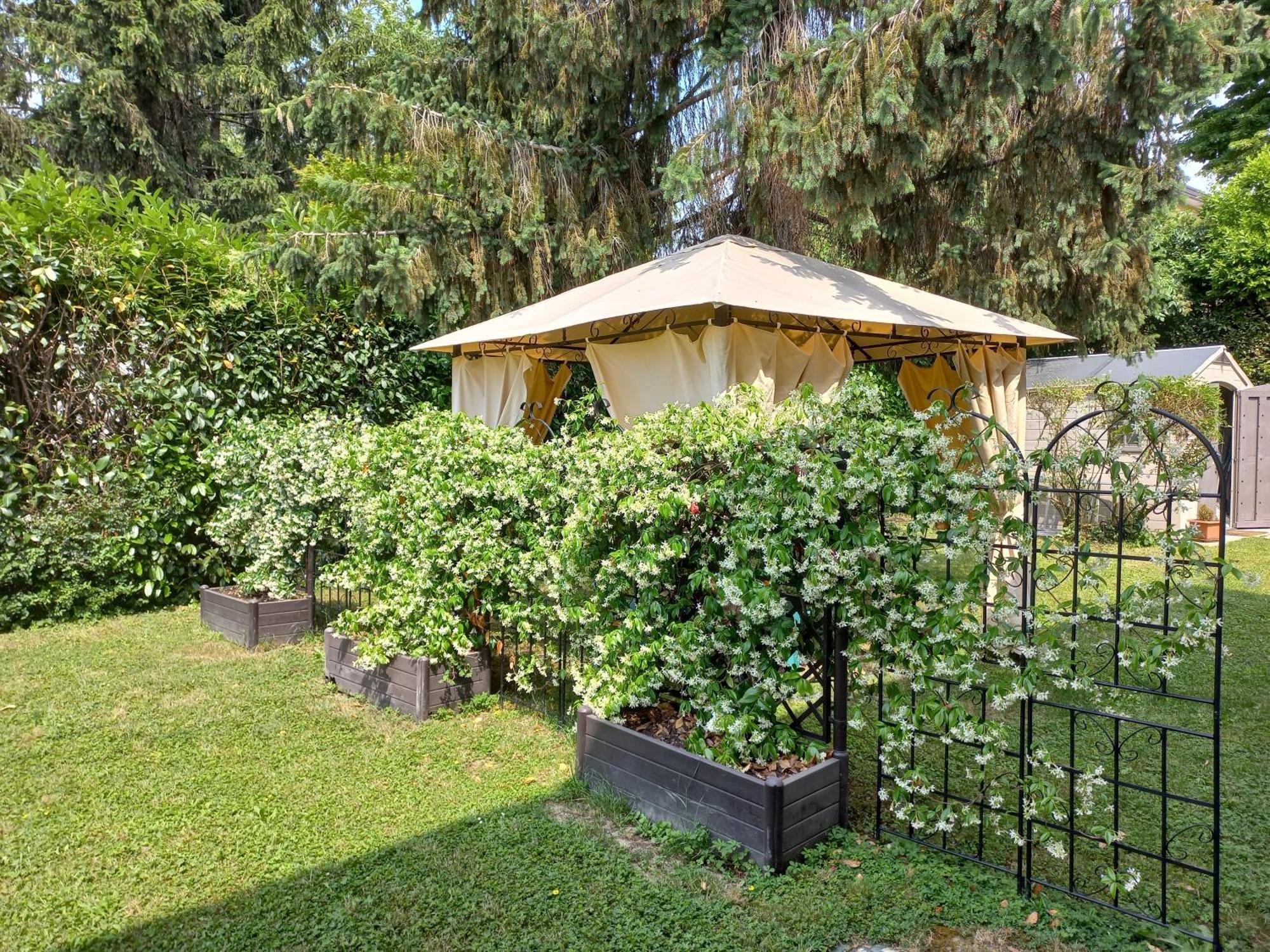 Appartamento Le Magnolie เมสเตร ภายนอก รูปภาพ