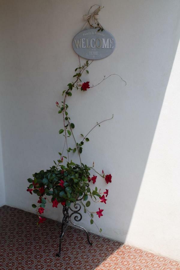 Appartamento Le Magnolie เมสเตร ภายนอก รูปภาพ