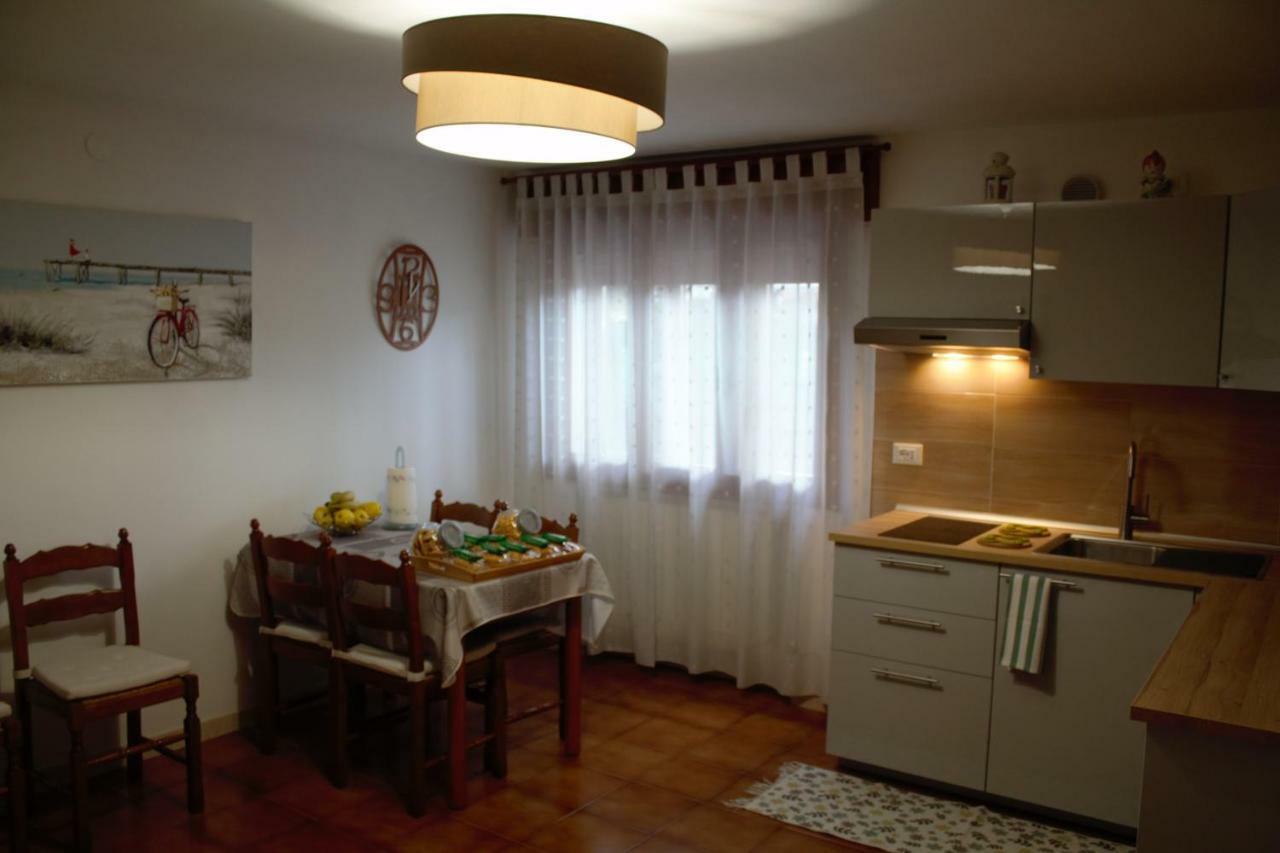 Appartamento Le Magnolie เมสเตร ภายนอก รูปภาพ