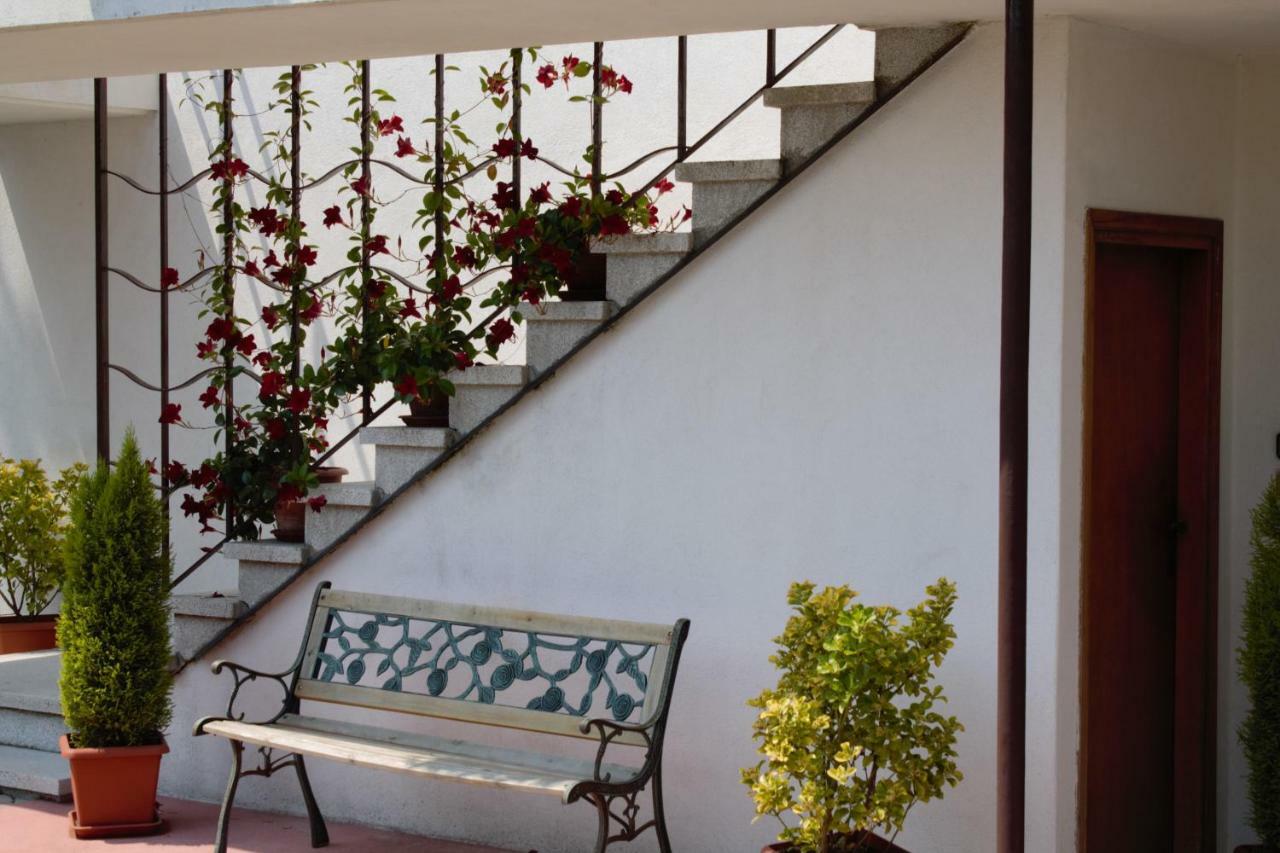 Appartamento Le Magnolie เมสเตร ภายนอก รูปภาพ